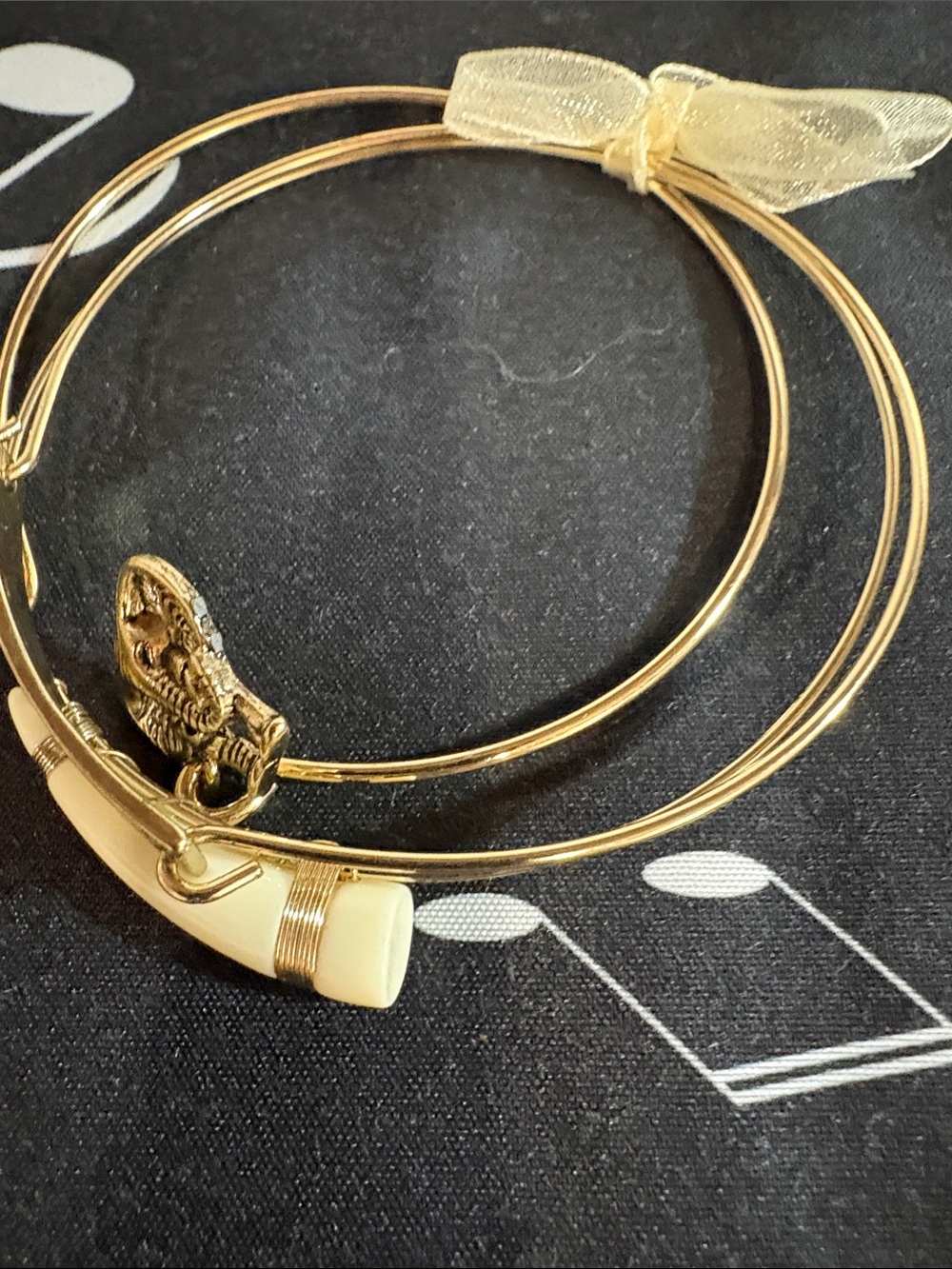 Gold Tone Bangle Bracelet Set with Ivory Accent